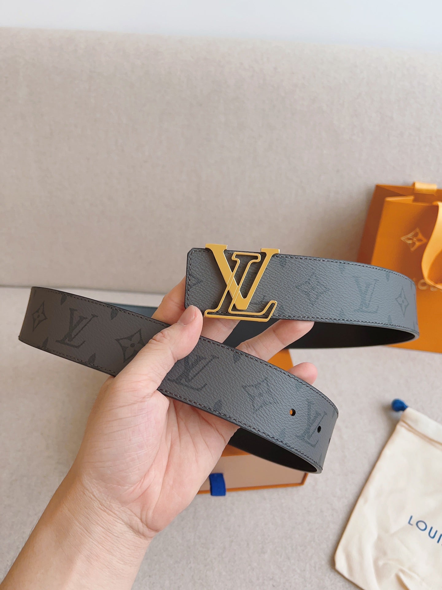 LV Line Belt