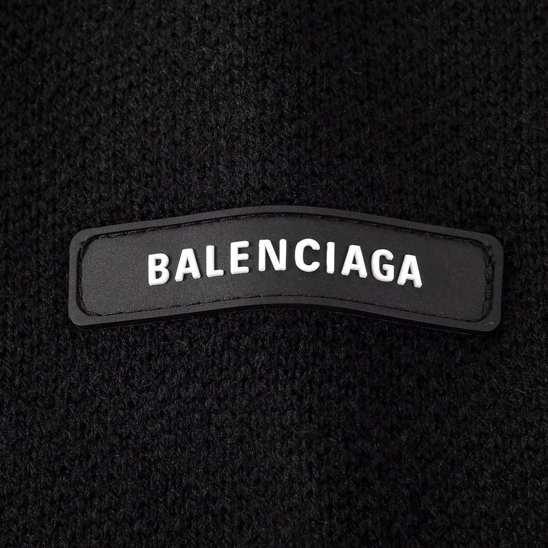 BALENCIAGA  Sweater