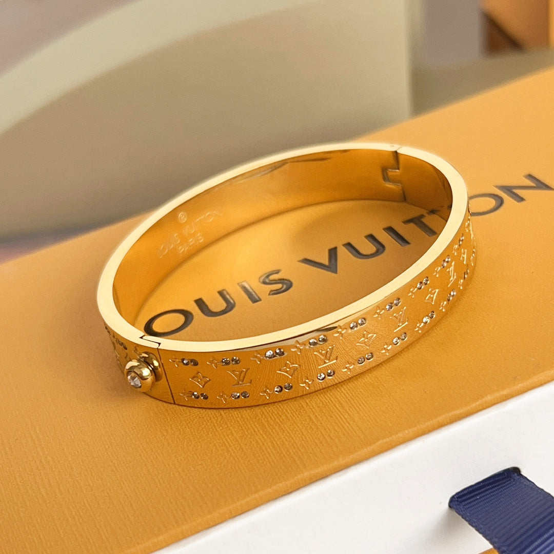 LV Bracelet