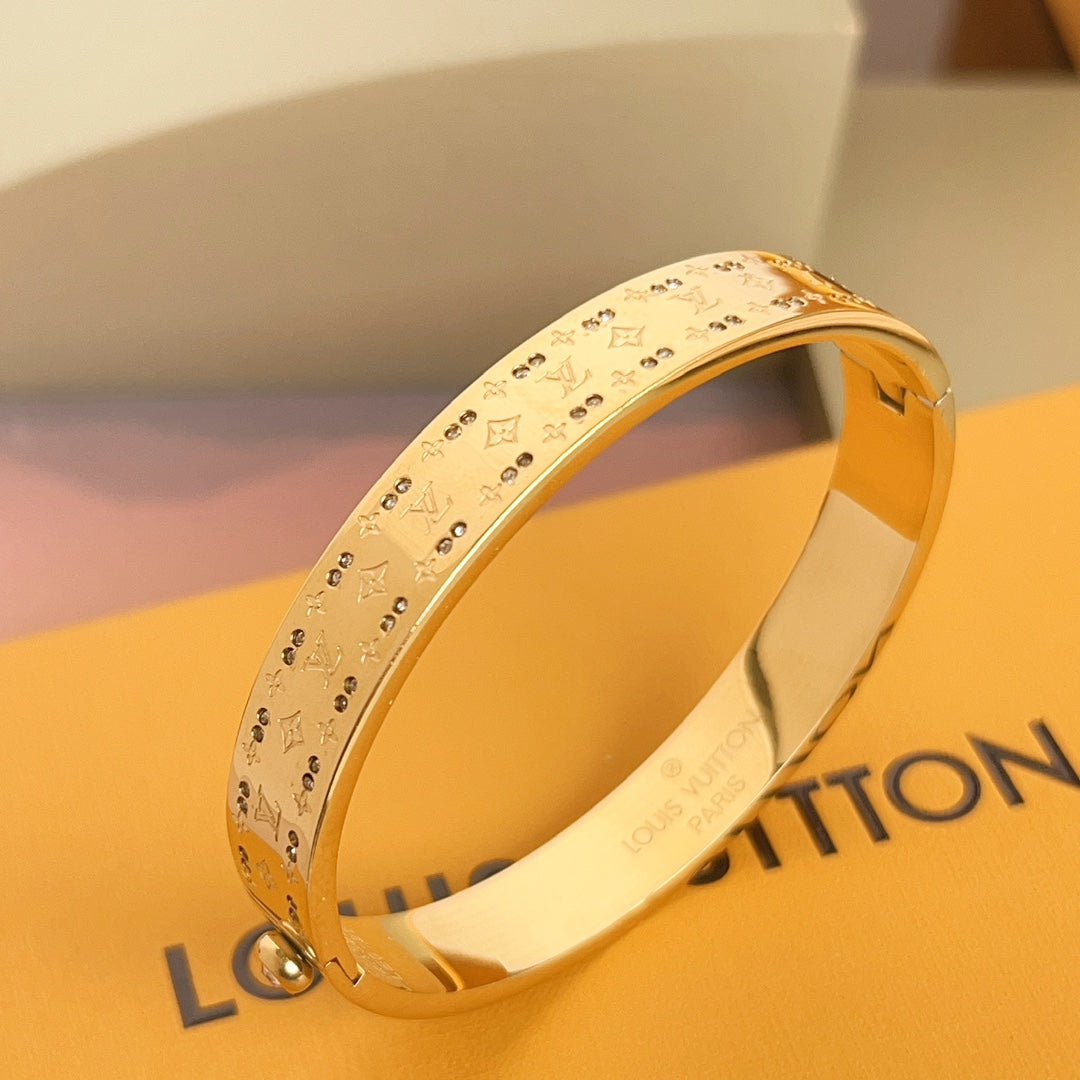 LV Bracelet