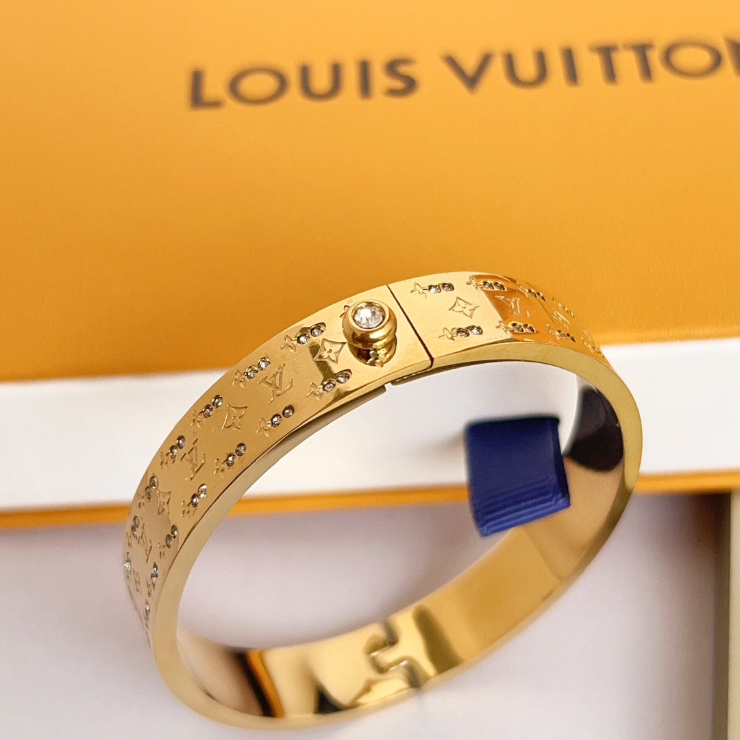 LV Bracelet