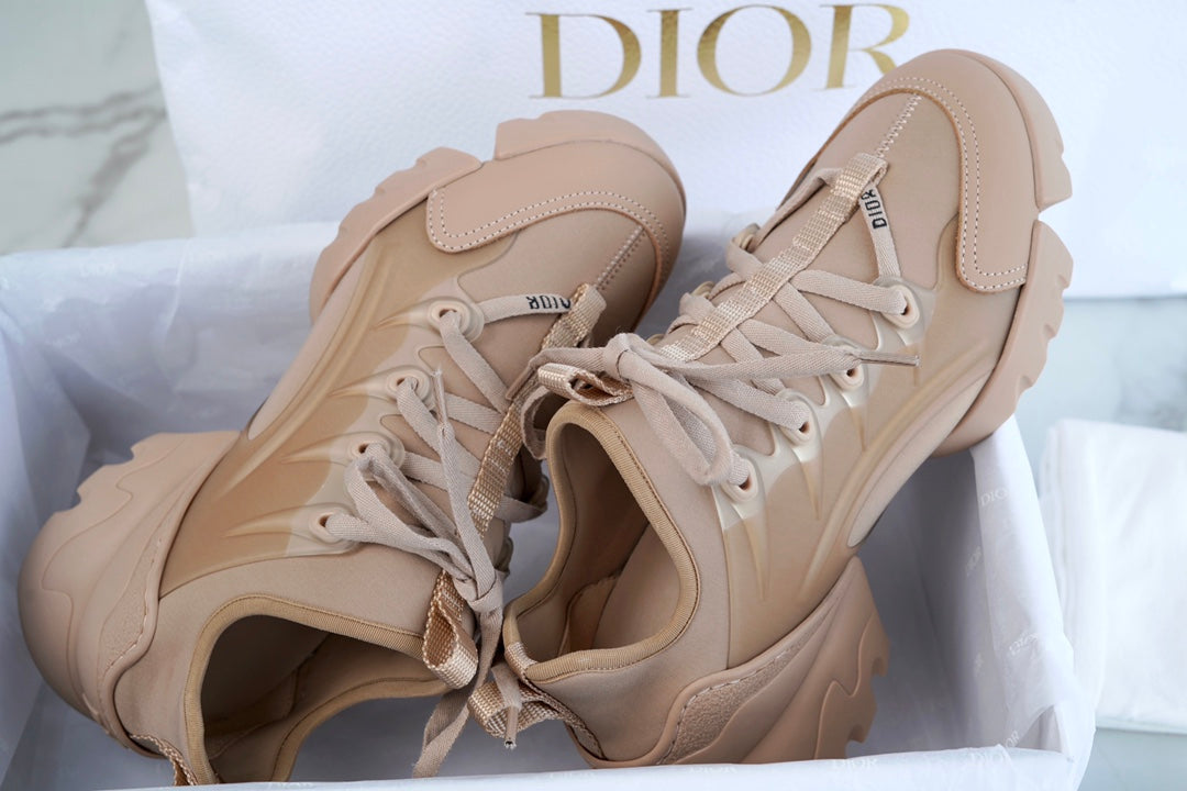 DIOR Sneakers