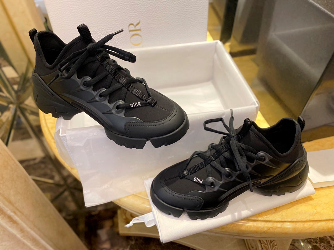 DIOR Sneakers