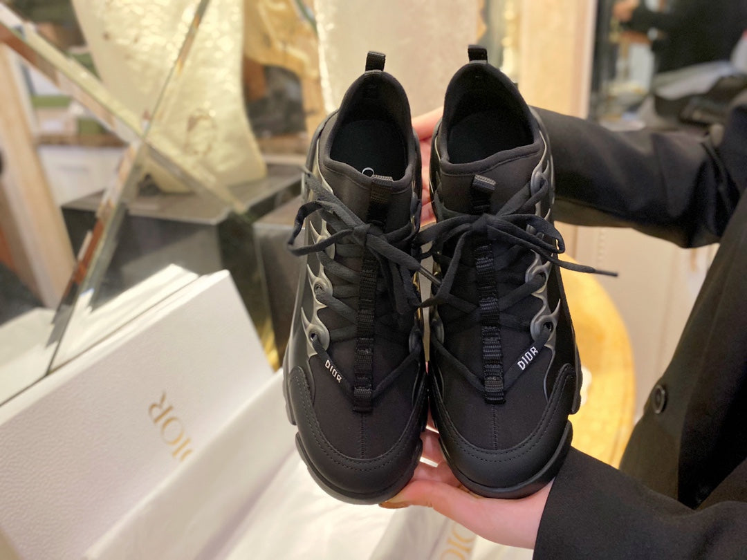 DIOR Sneakers