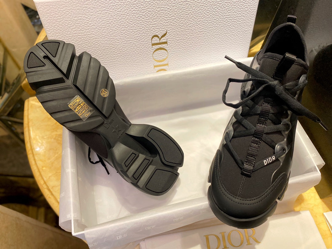 DIOR Sneakers