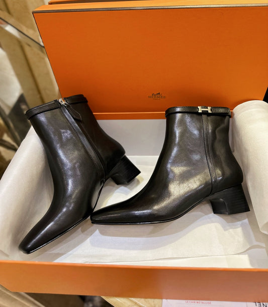 HERMES BOOTS