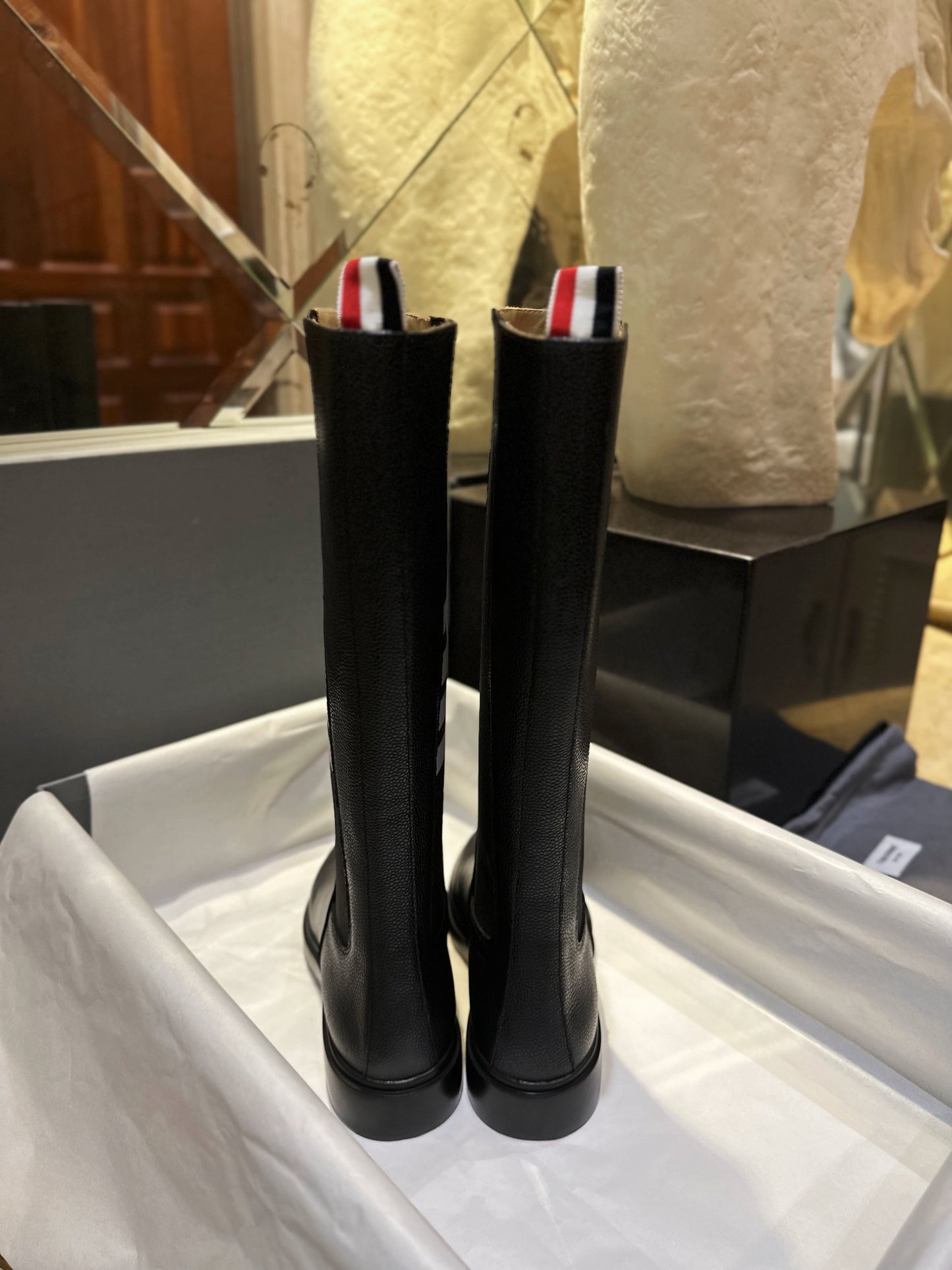 𝗧𝗛𝗢𝗠 𝗕𝗥𝗢𝗪𝗡𝗘 BOOTS