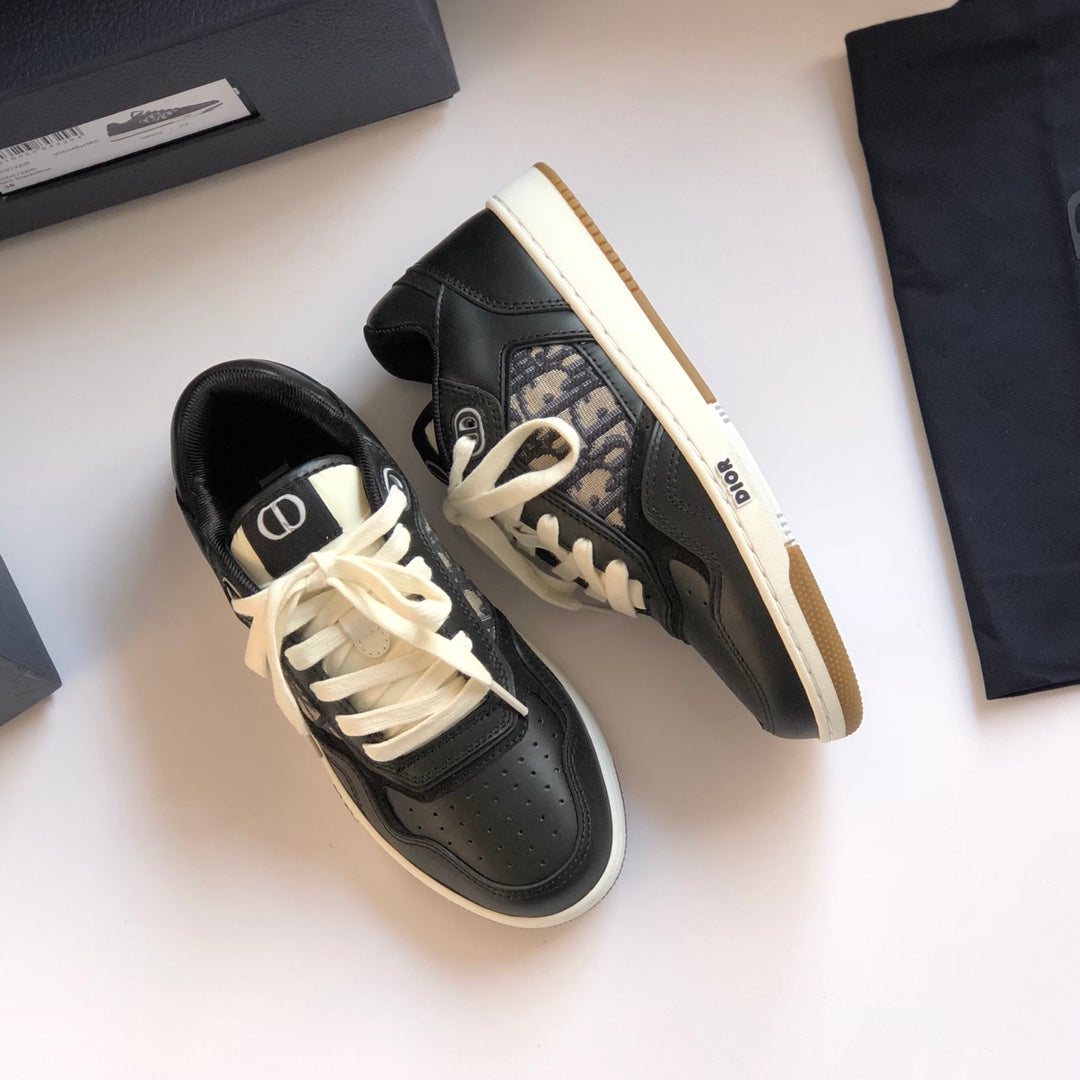 DIOR Men & Wome Sneakers