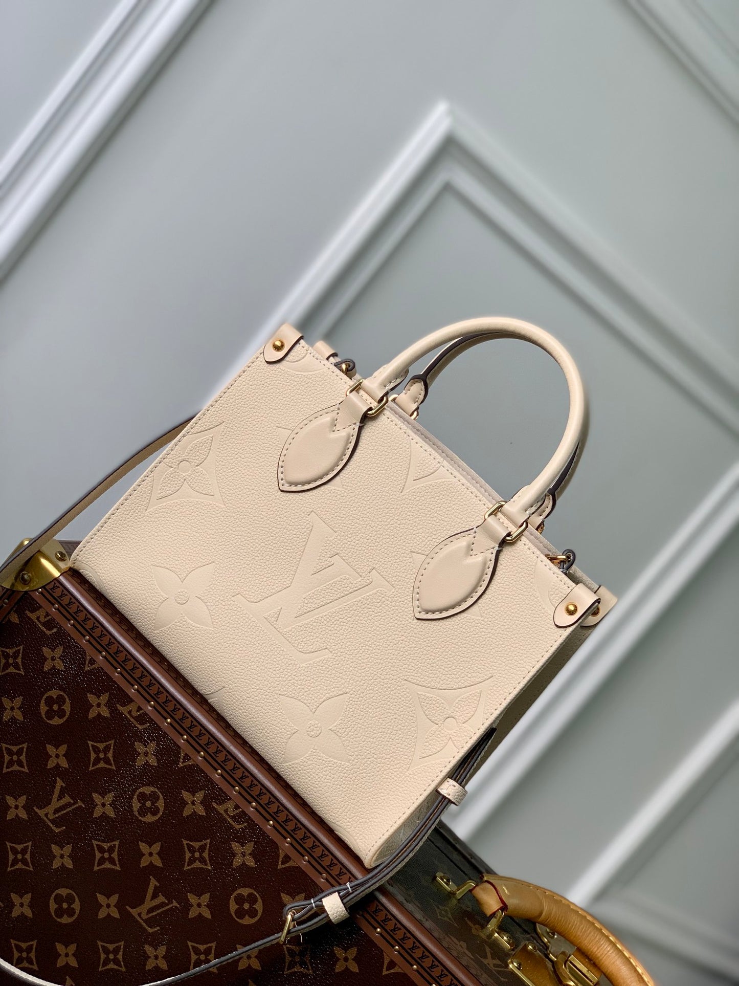 LV OnTheGo Bag