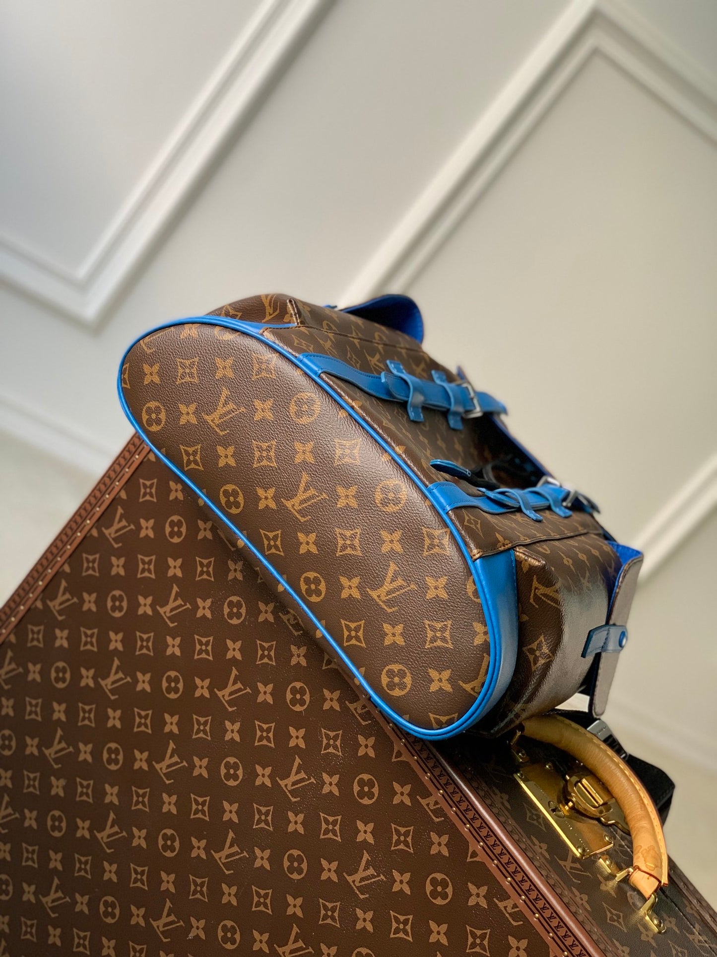 LV CHRISTOPHER Hcc Bag