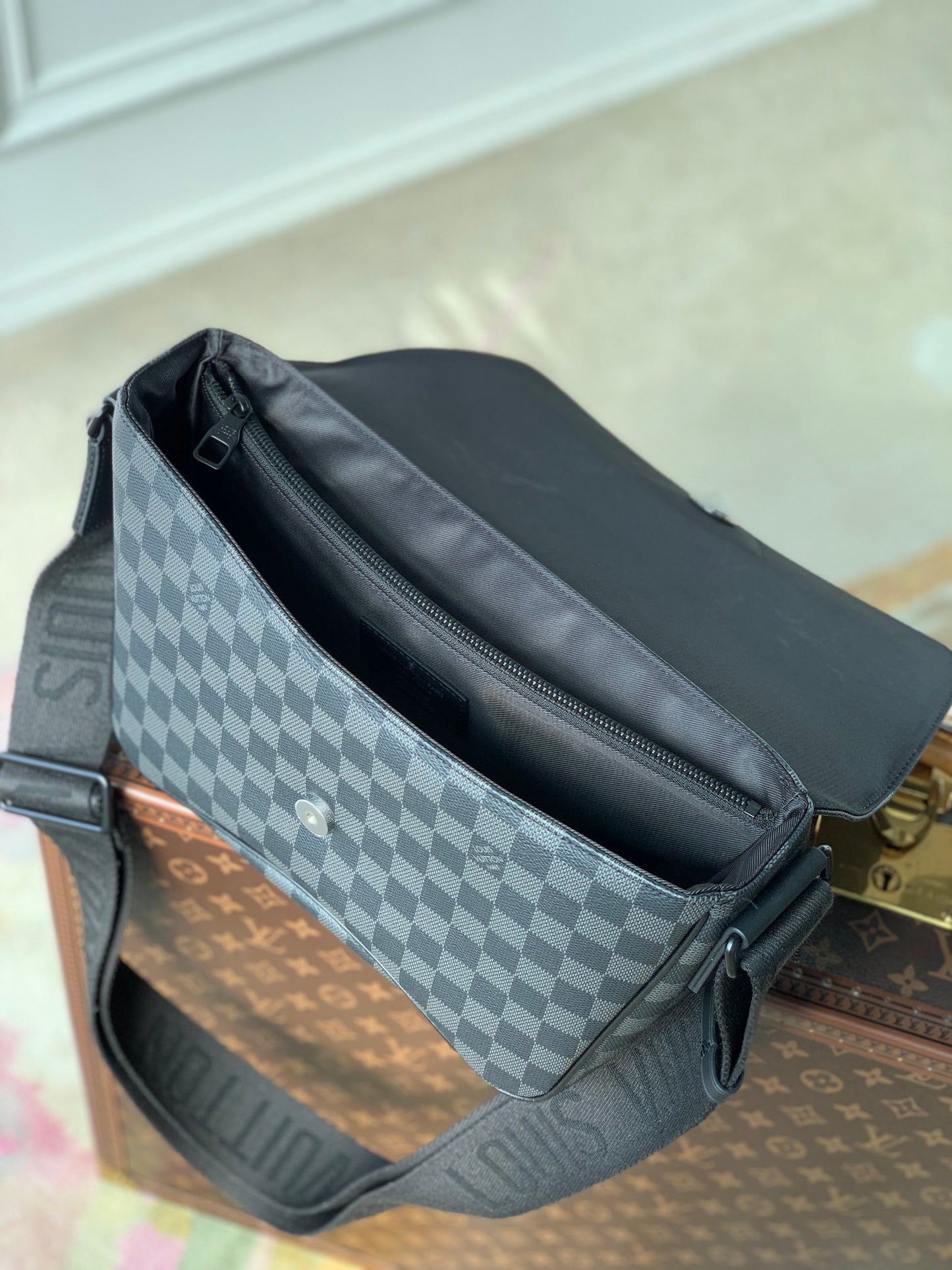 LV Montsouris  Bag