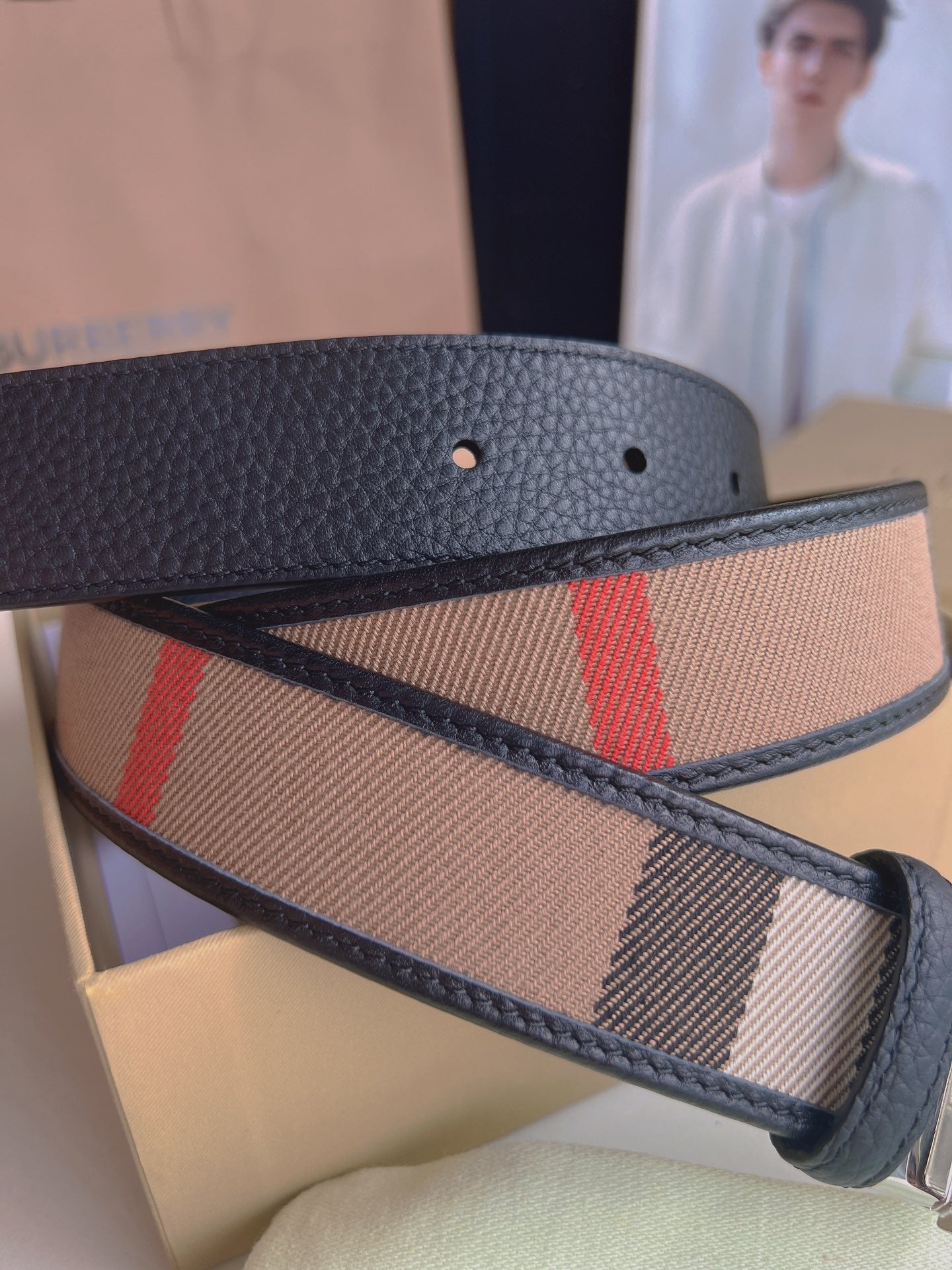 BURBERRY belt