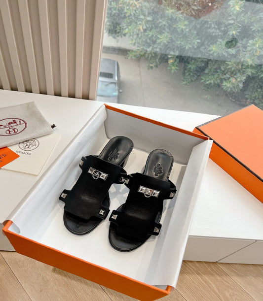 HERMES 24P Sandal