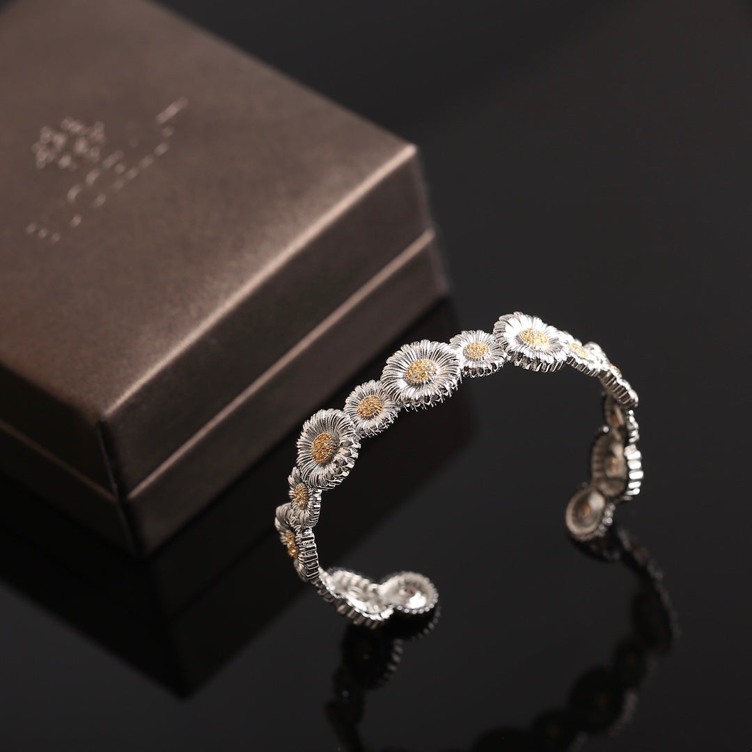 Buccellati  bracelet