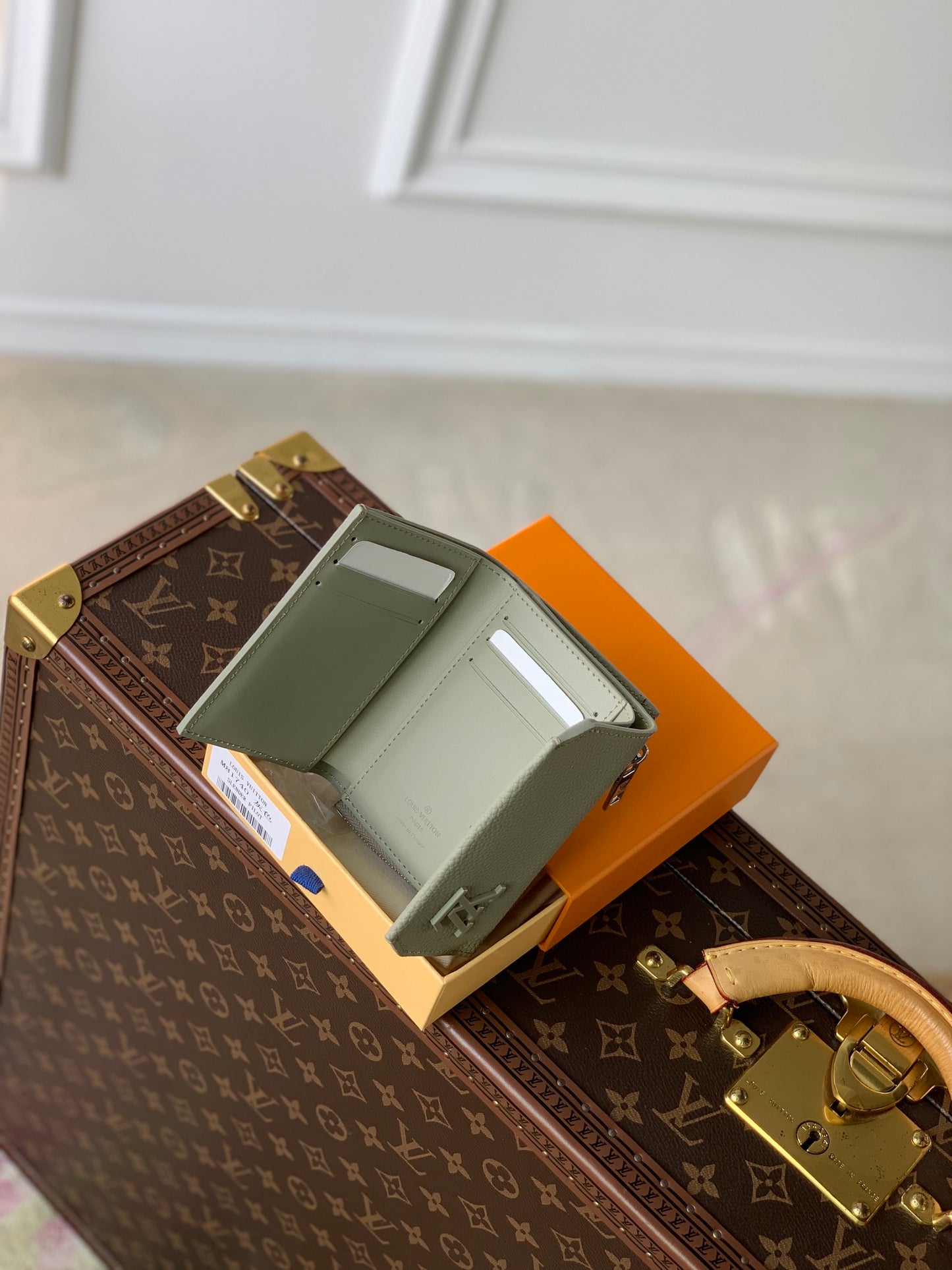 LV Wallet