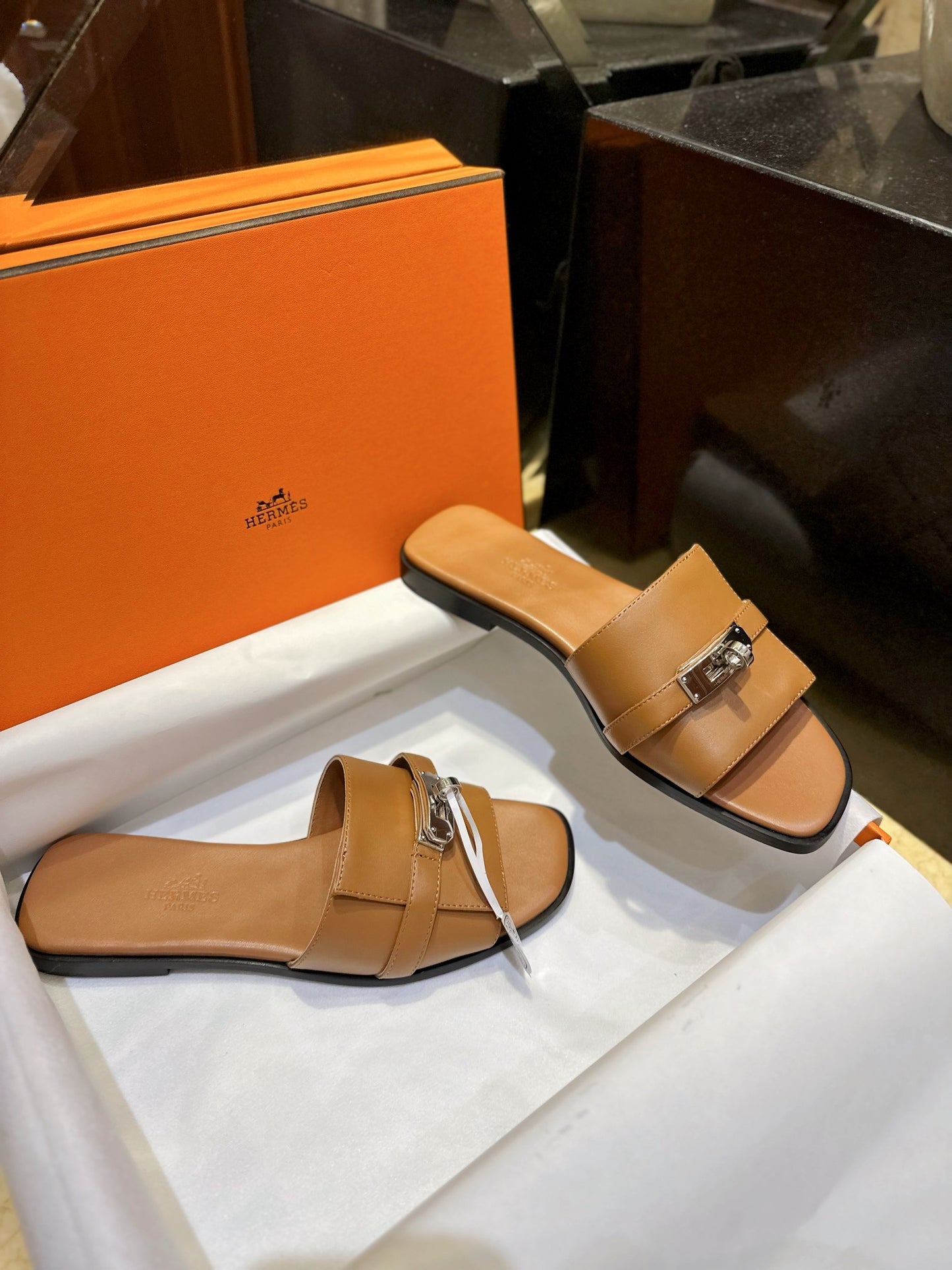 HERMES Slipper