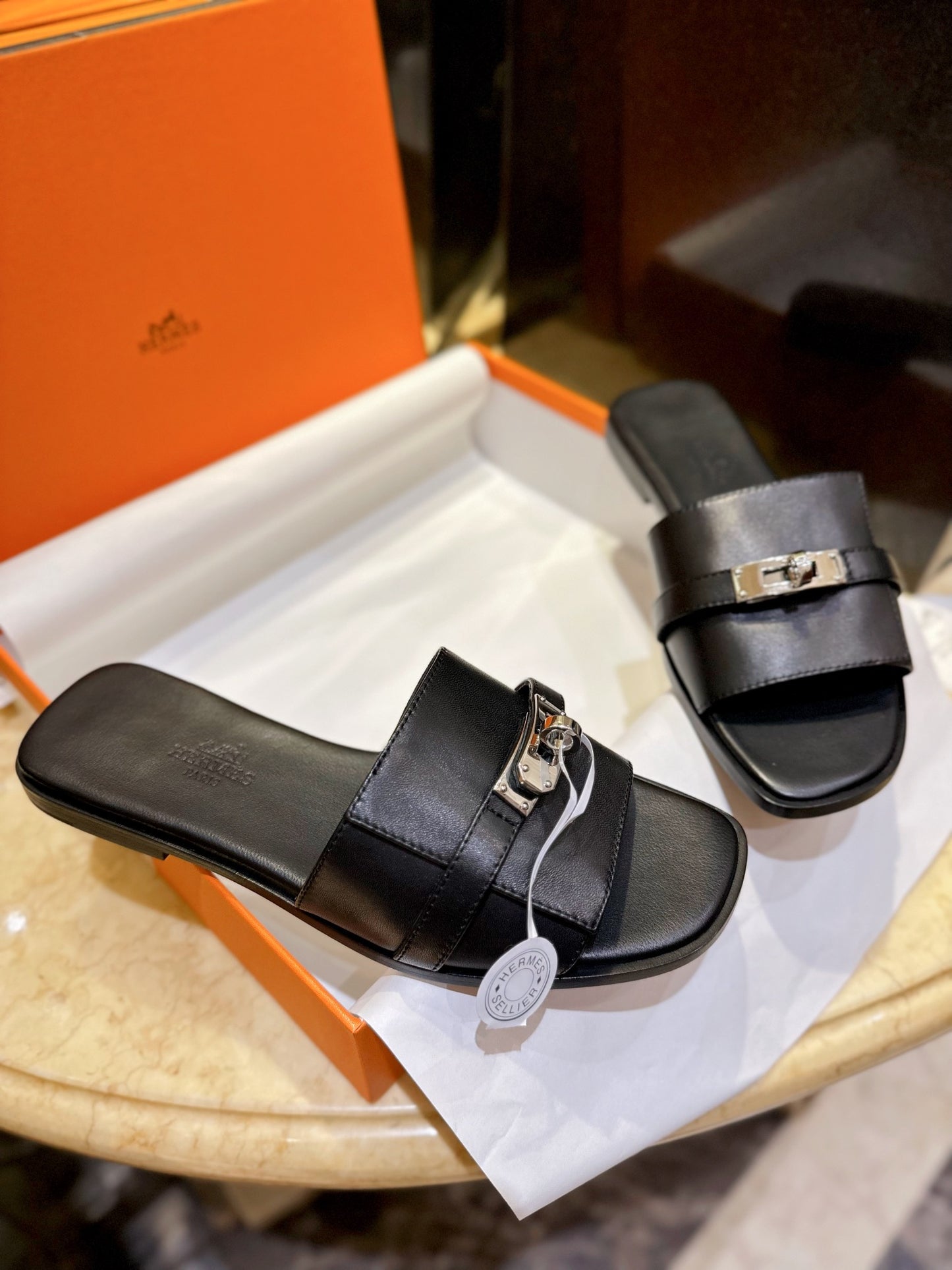 HERMES Slipper