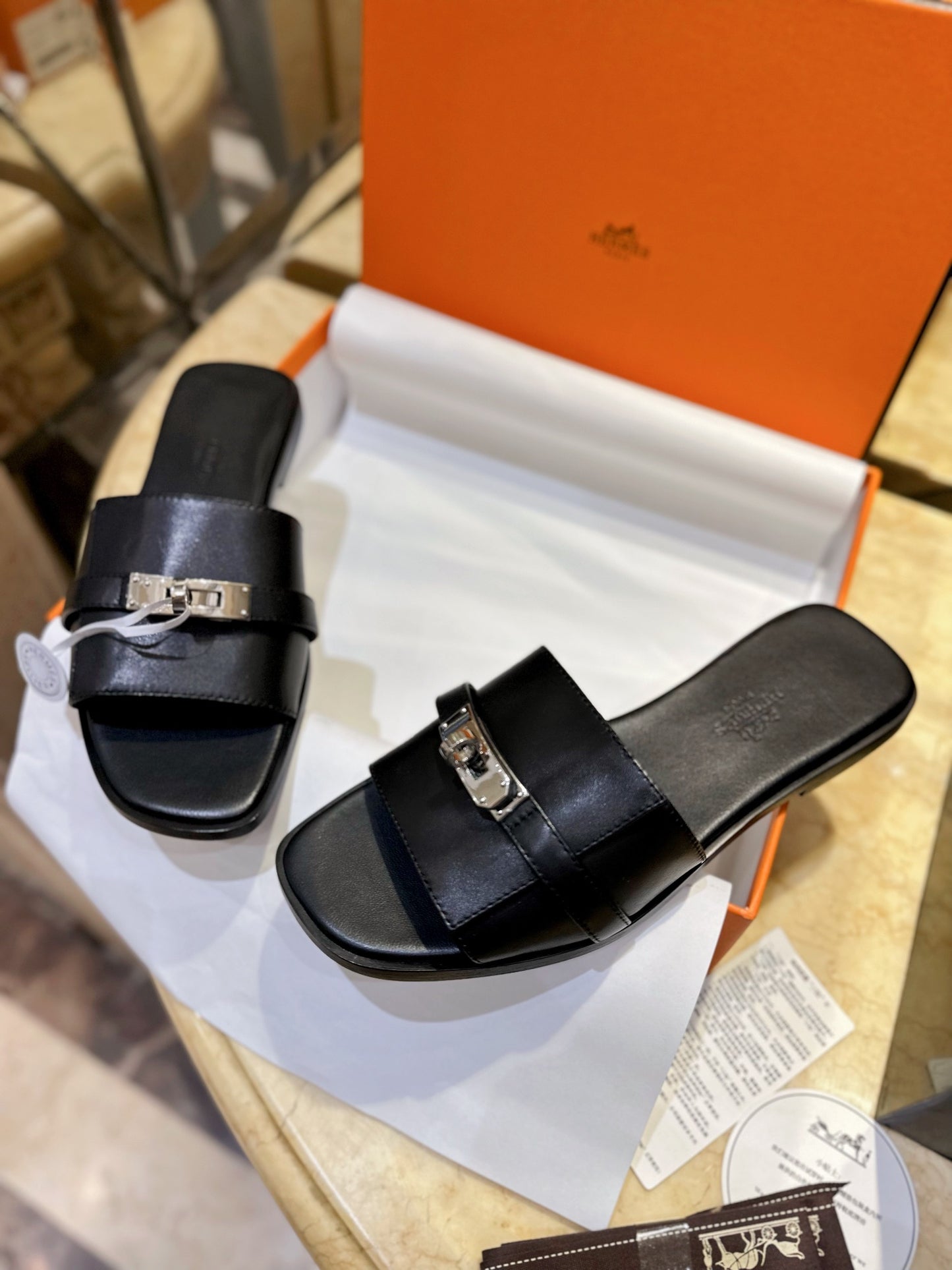 HERMES Slipper