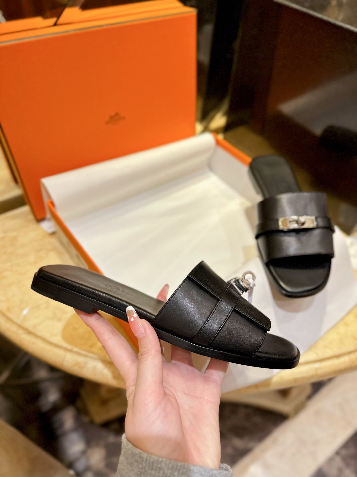 HERMES Slipper