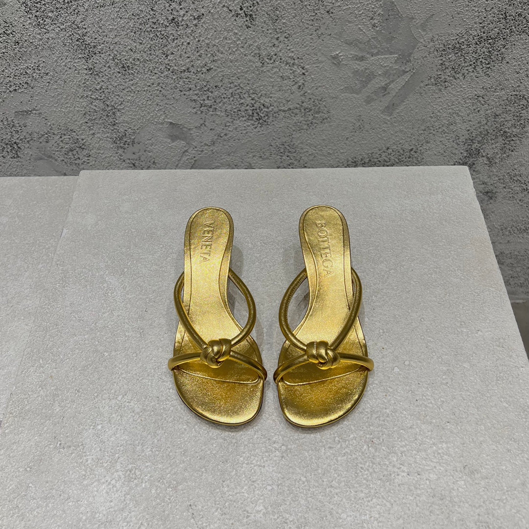 Bottega Vene slipper