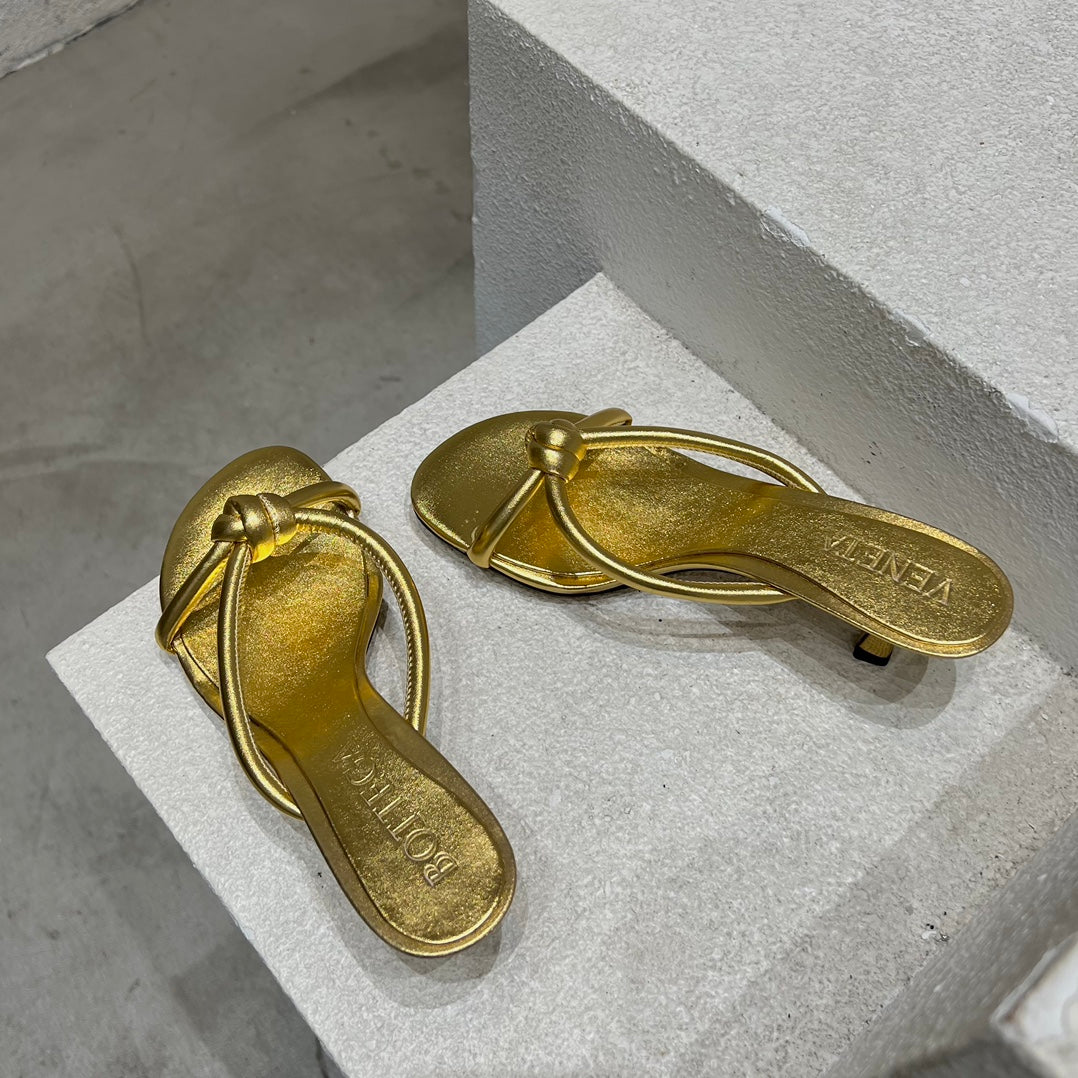 Bottega Vene slipper