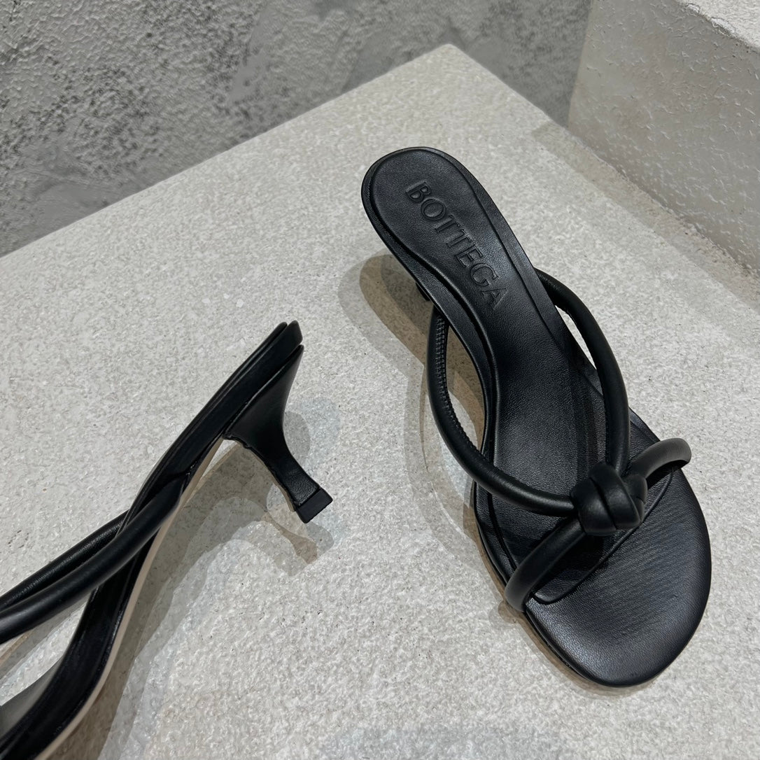 Bottega Vene slipper