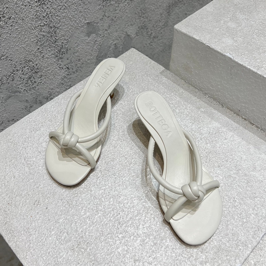 Bottega Vene slipper