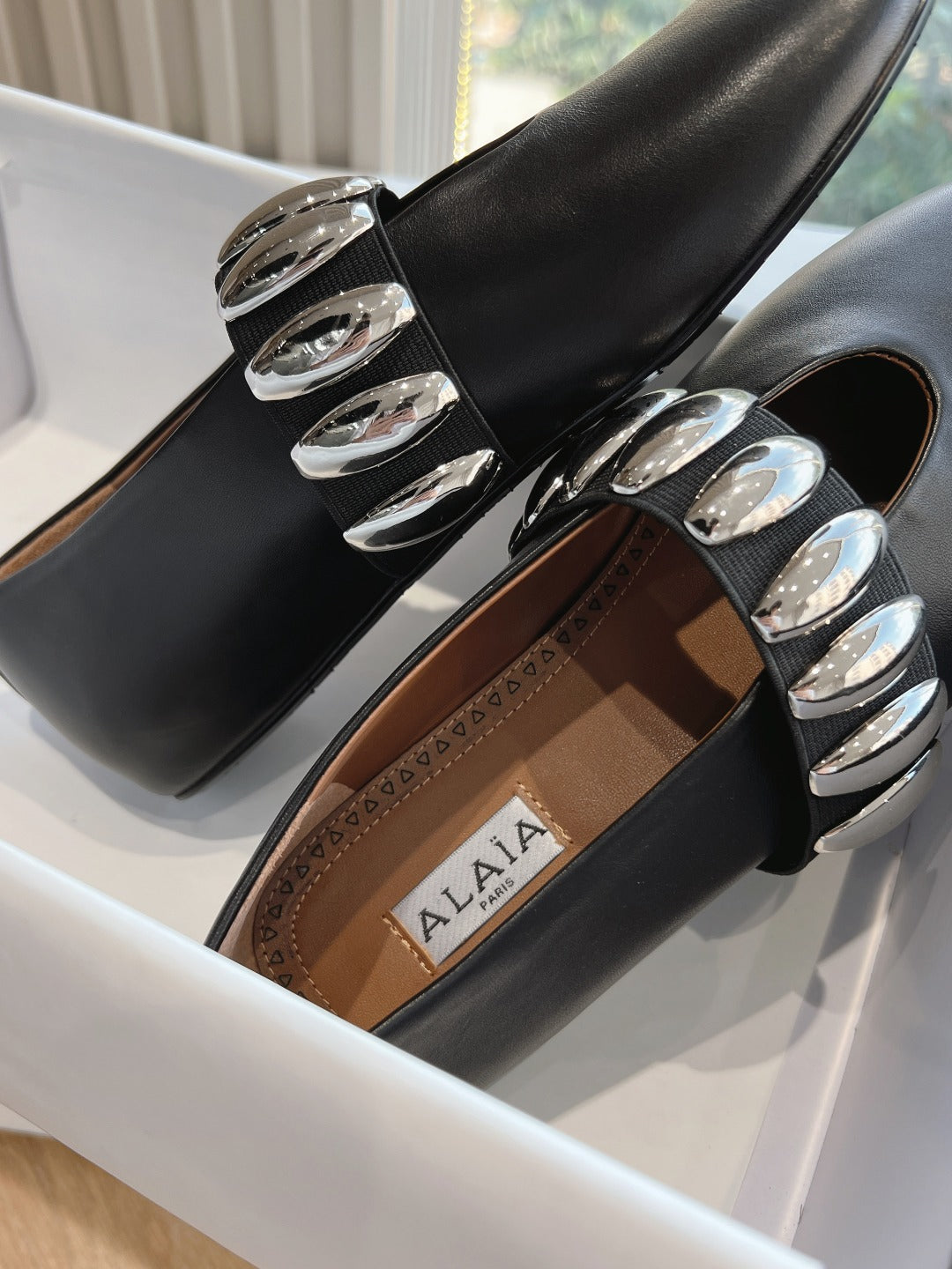 ALAIA Flat shoes