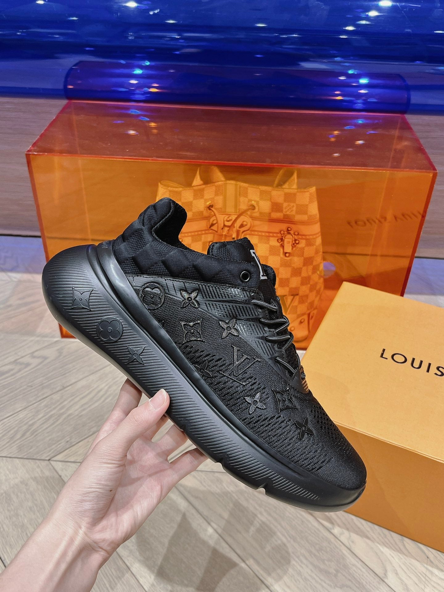 LV Men Sneakers