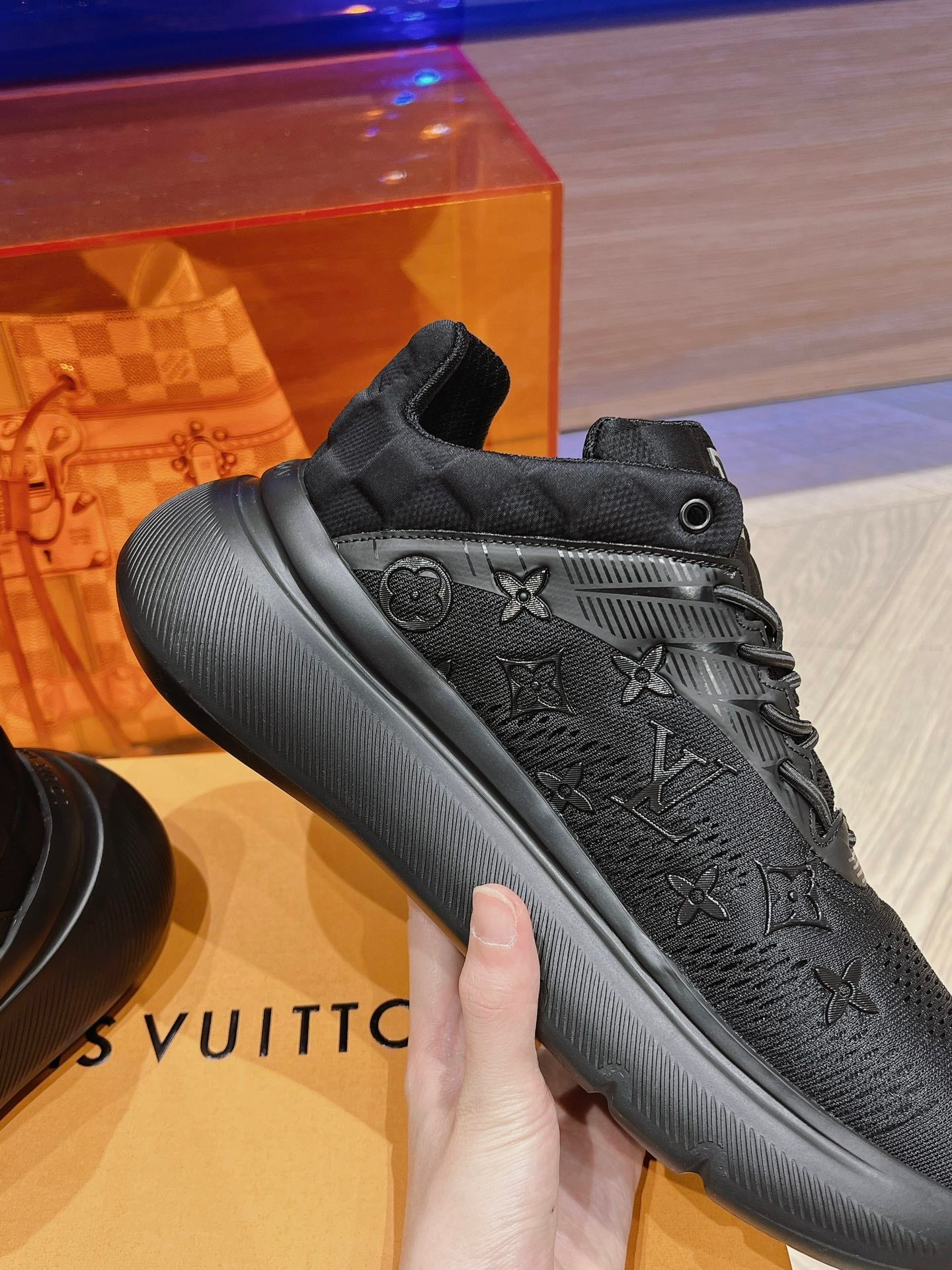 LV Men Sneakers