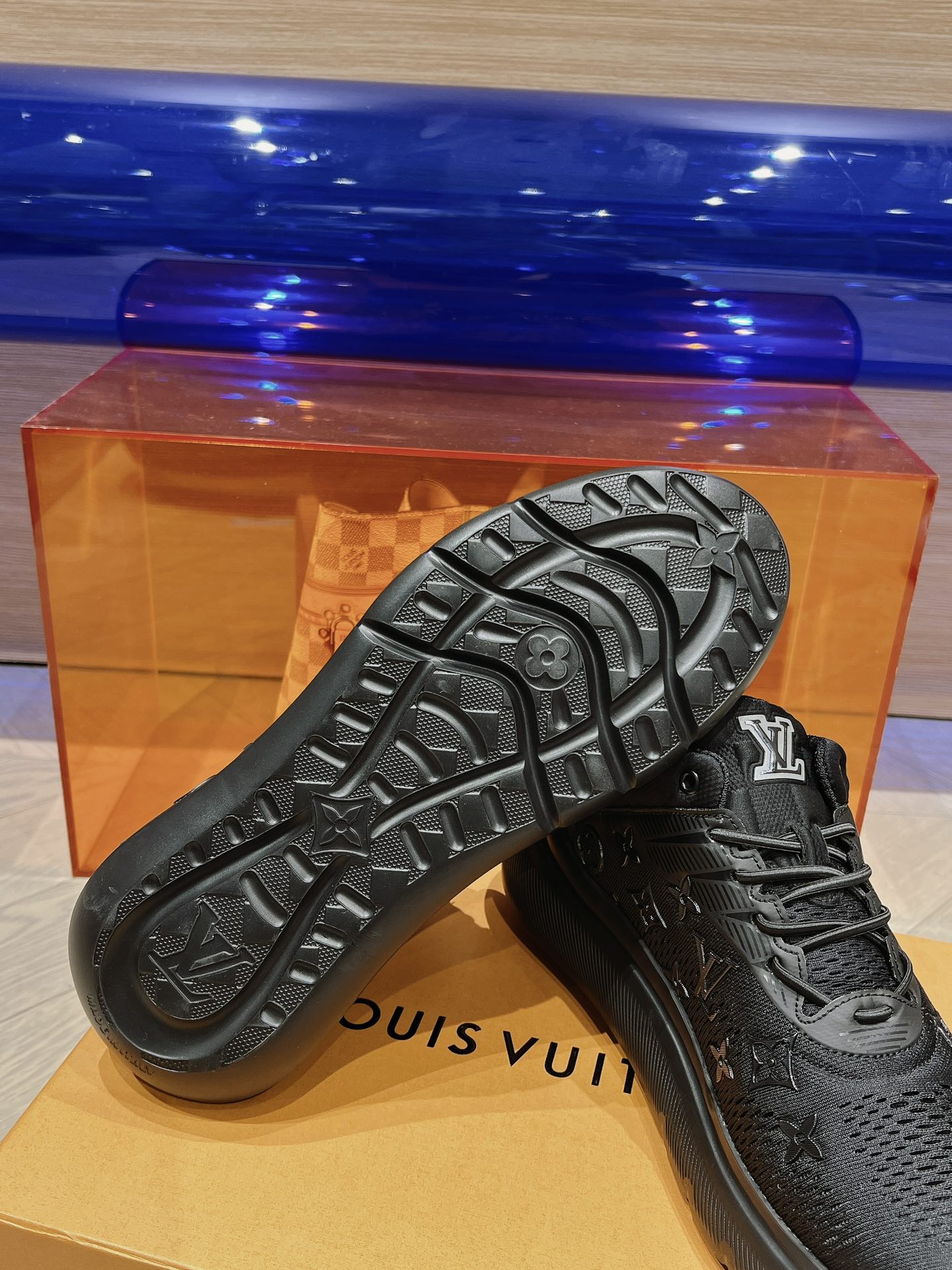 LV Men Sneakers