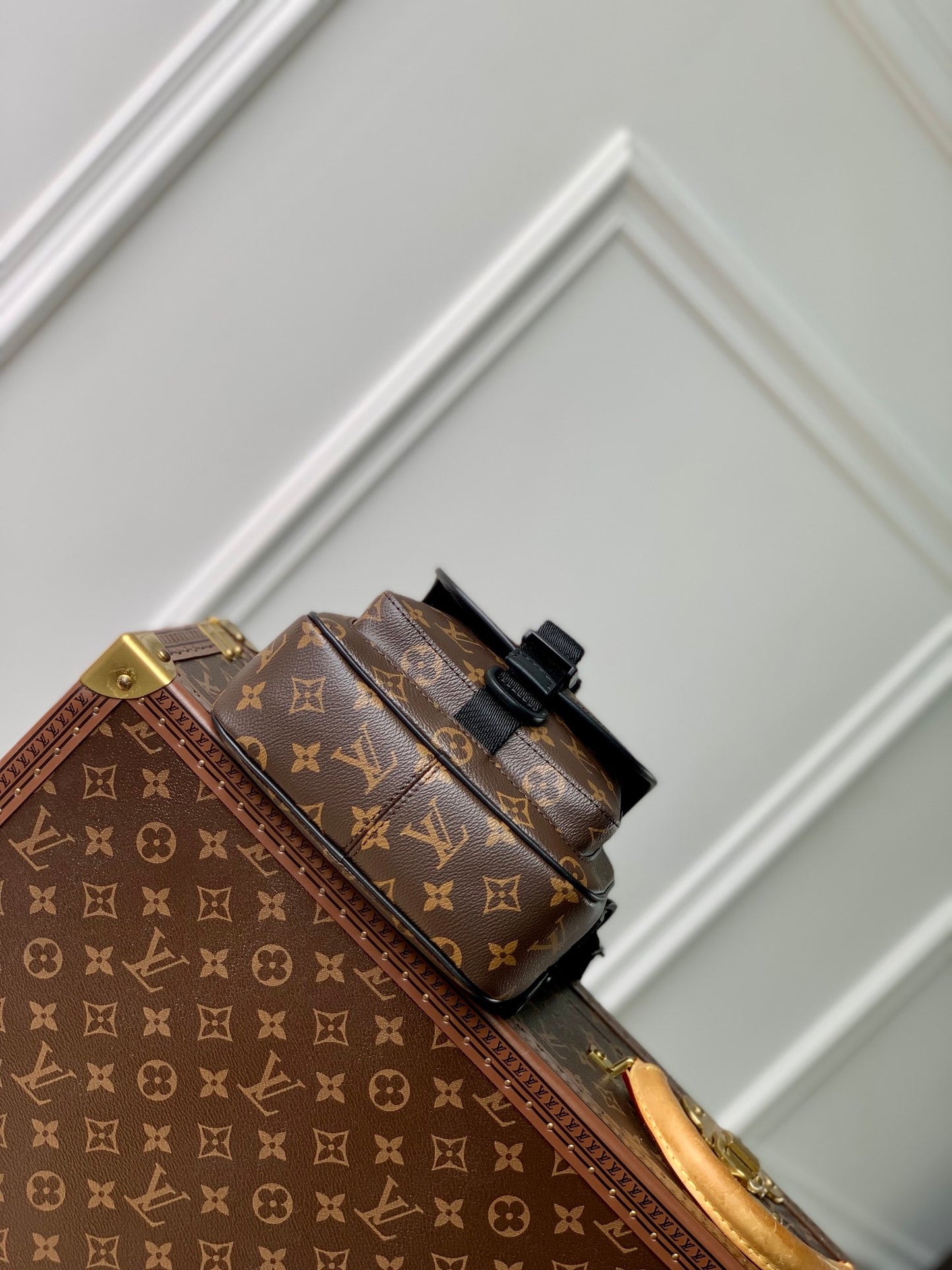 LV  Quest Bag