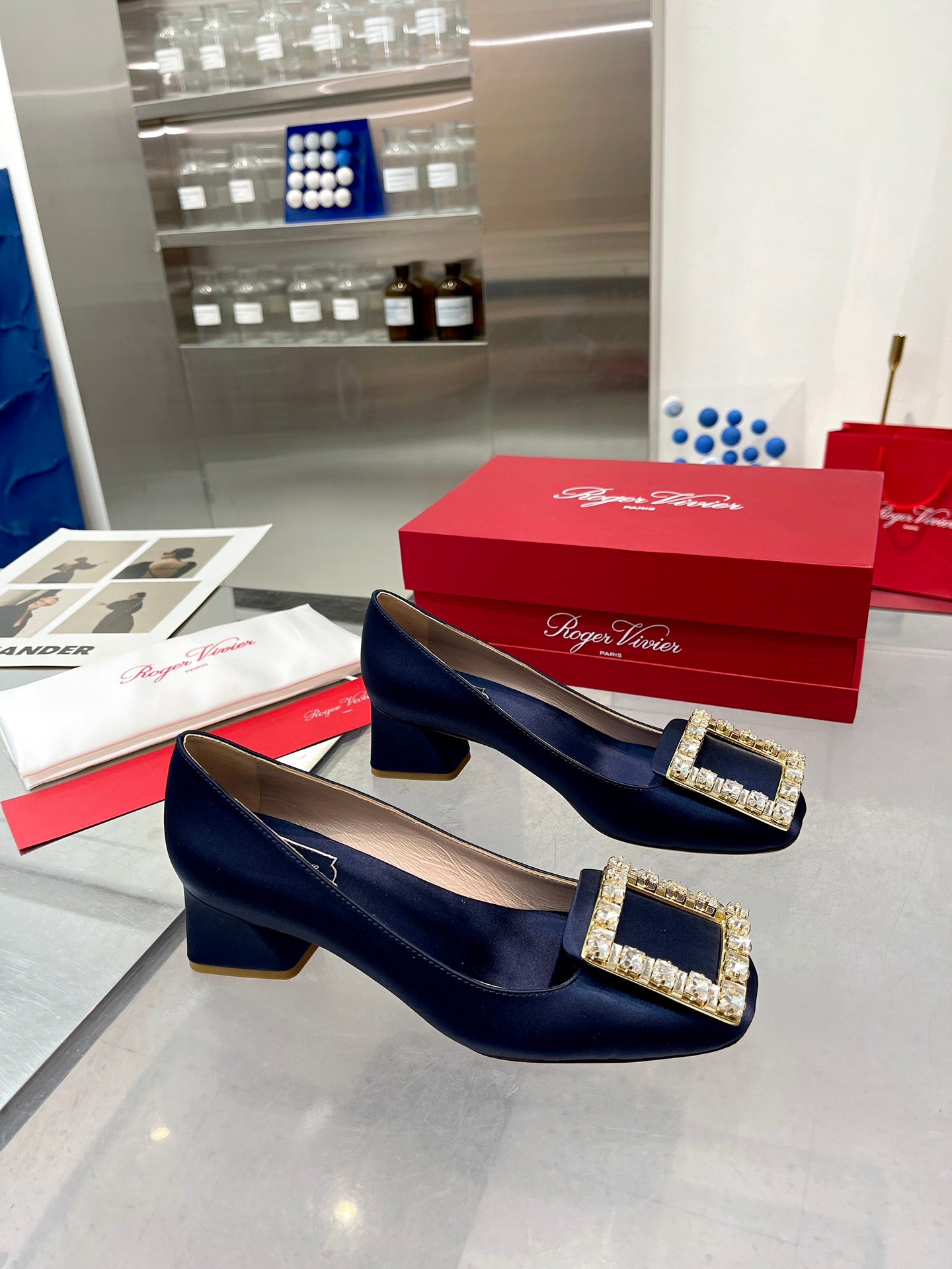 Rogervivier Heels