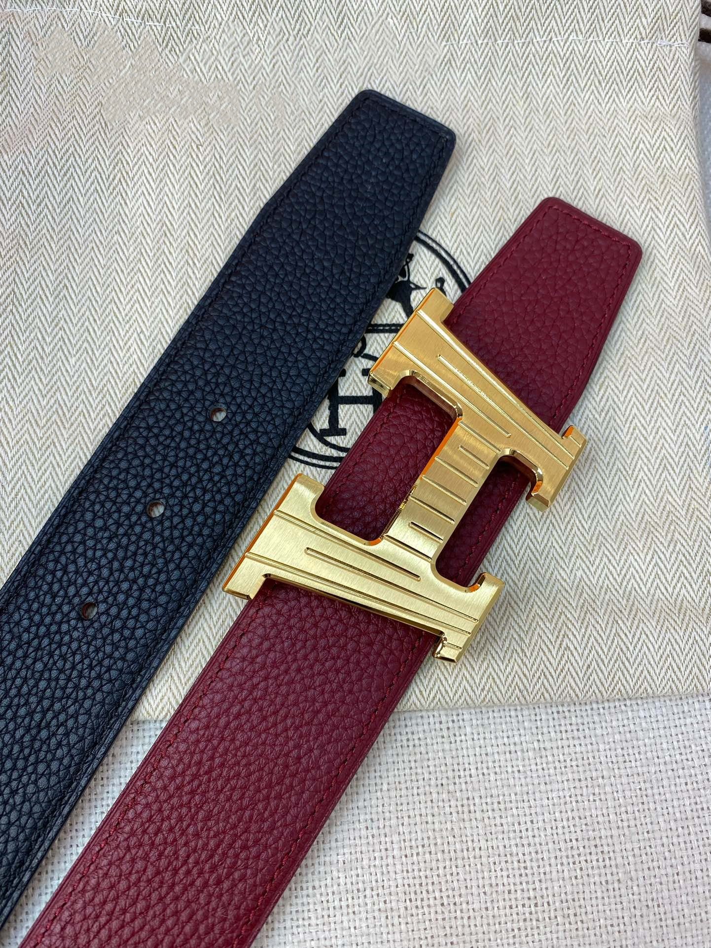 HERMES Belt