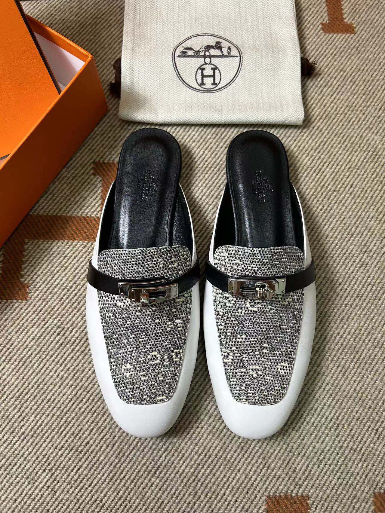 HERMES Lizard slipper