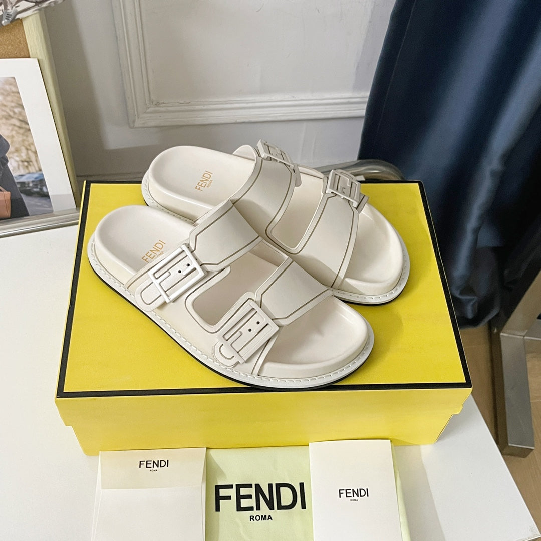 Fendi Men & Wome slipper