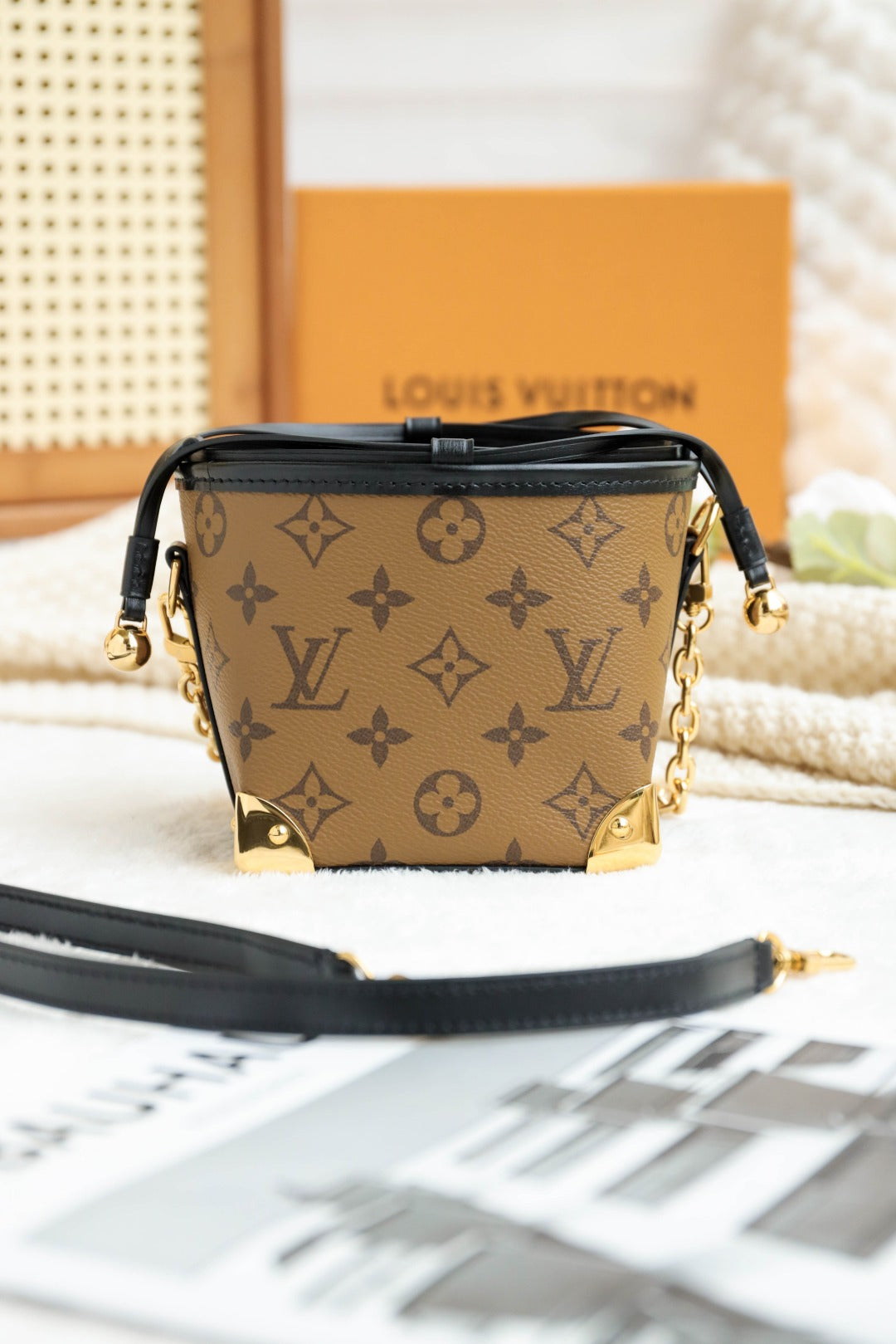 LV NOE PURSE Bag