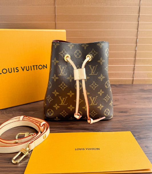 LV NéoNoé 𝐁𝐁 𝐌𝐢𝐧𝐢 Bag