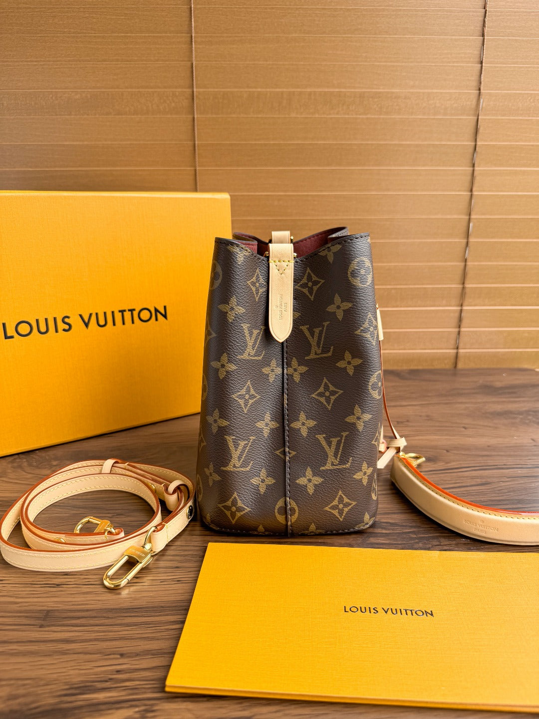 LV NéoNoé 𝐁𝐁 𝐌𝐢𝐧𝐢 Bag