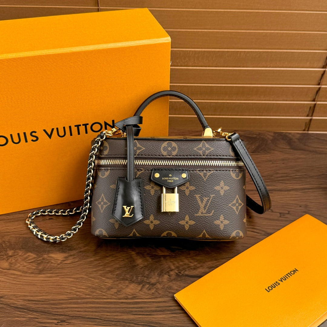 LV Vanity chain pouch Bag